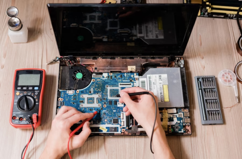 Liên hệ với ThoLaptop để được hỗ trợ